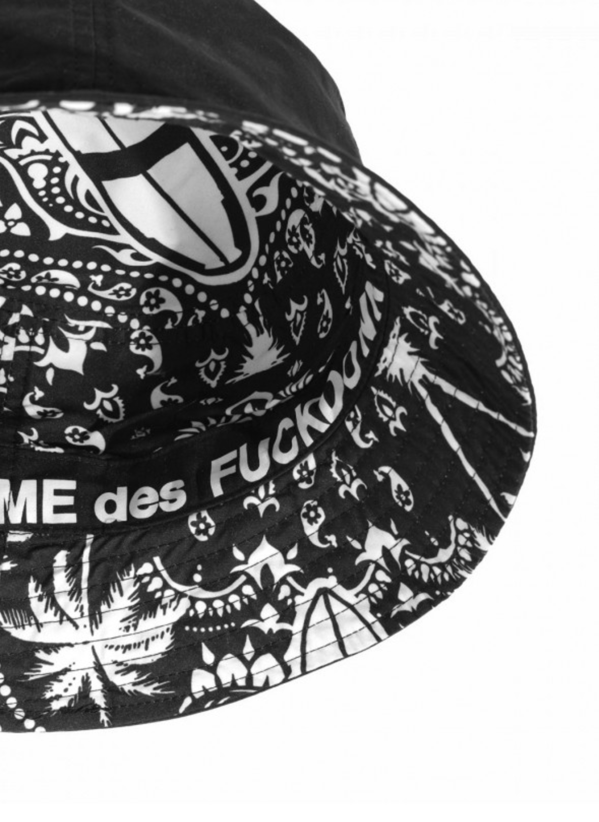 Comme Des Fuckdown Black Polyester Women Hat