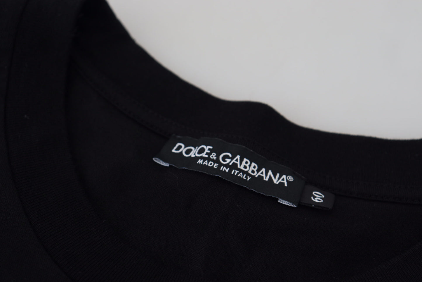 Dolce & Gabbana Elegant Gold Logo Crewneck Tee