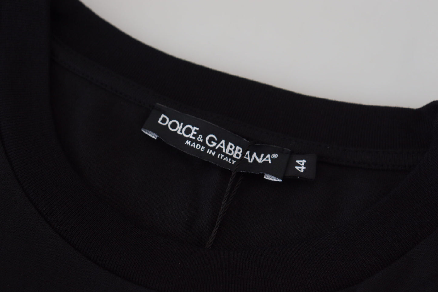 Dolce & Gabbana Elegant Black Crew Neck Tee with Logo Detail