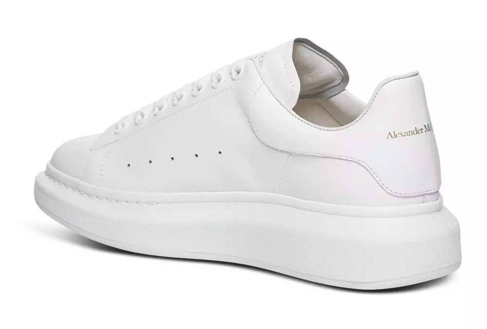 Alexander McQueen Elegant White Leather Lace-Up Sneakers with Oversized Sole