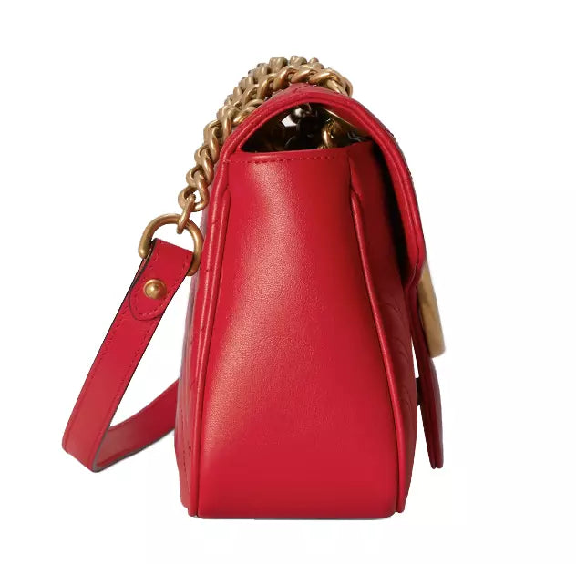 Gucci Elegant Red Chevron Matelassé Shoulder Bag