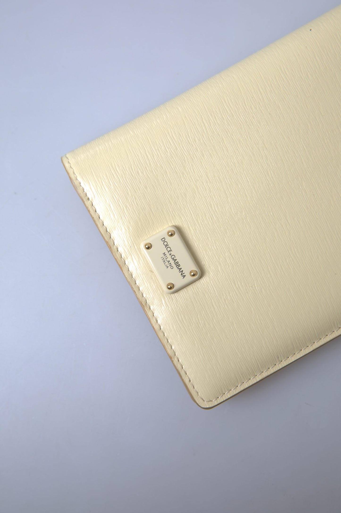 Dolce & Gabbana Elegant Beige Leather Passport Holder