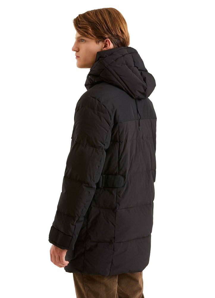 Refrigiwear Elegant Water-Resistant Parka with Detachable Hood