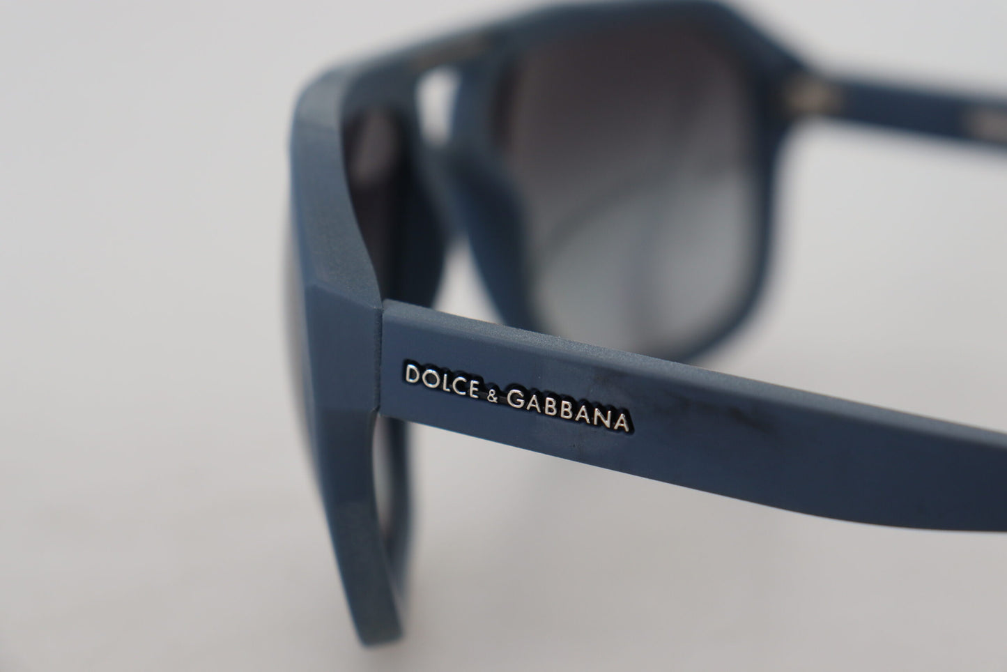 Dolce & Gabbana Chic Black Designer Sunglasses Unisex