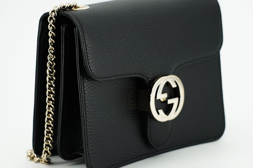 Gucci Elegant Black Leather Shoulder Bag