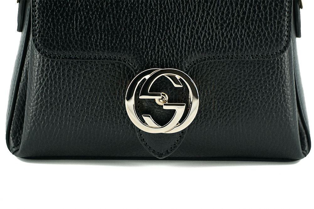 Gucci Elegant Black Calf Leather Shoulder Bag