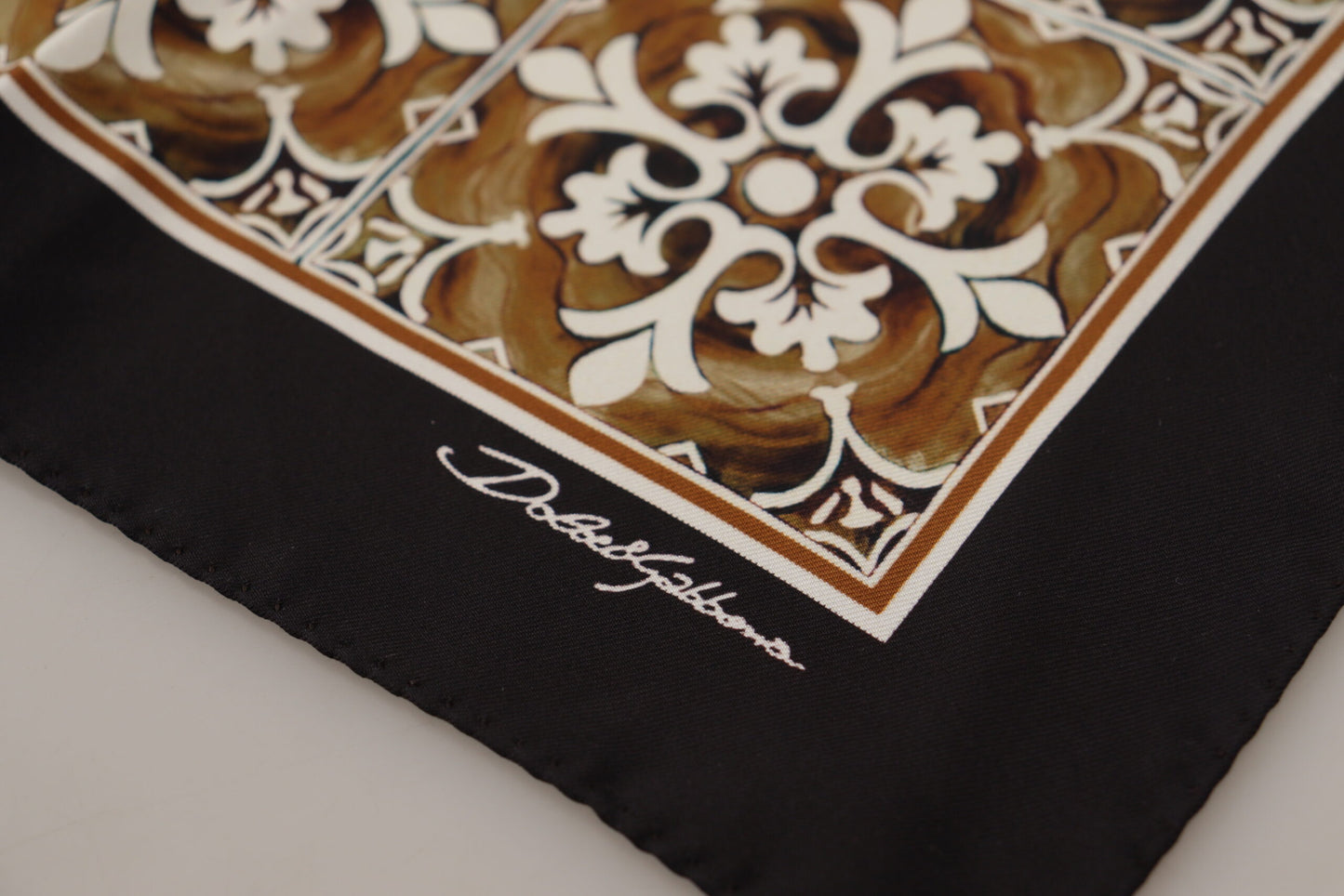 Dolce & Gabbana Chic Geometric Silk Square Scarf