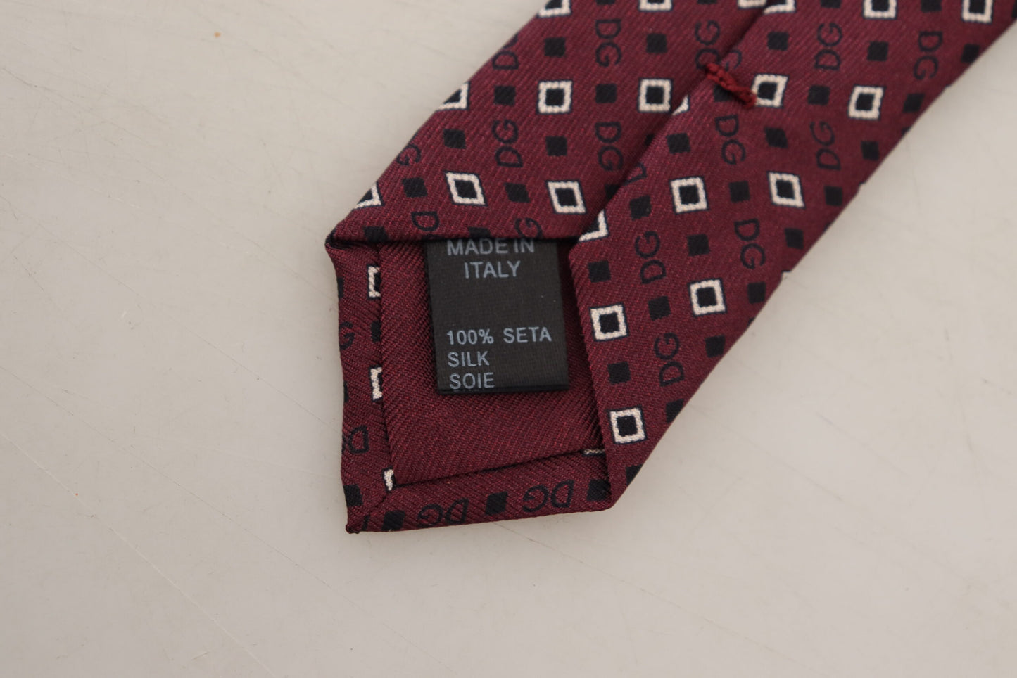 Dolce & Gabbana Elegant Maroon Silk Patterned Men's Tie