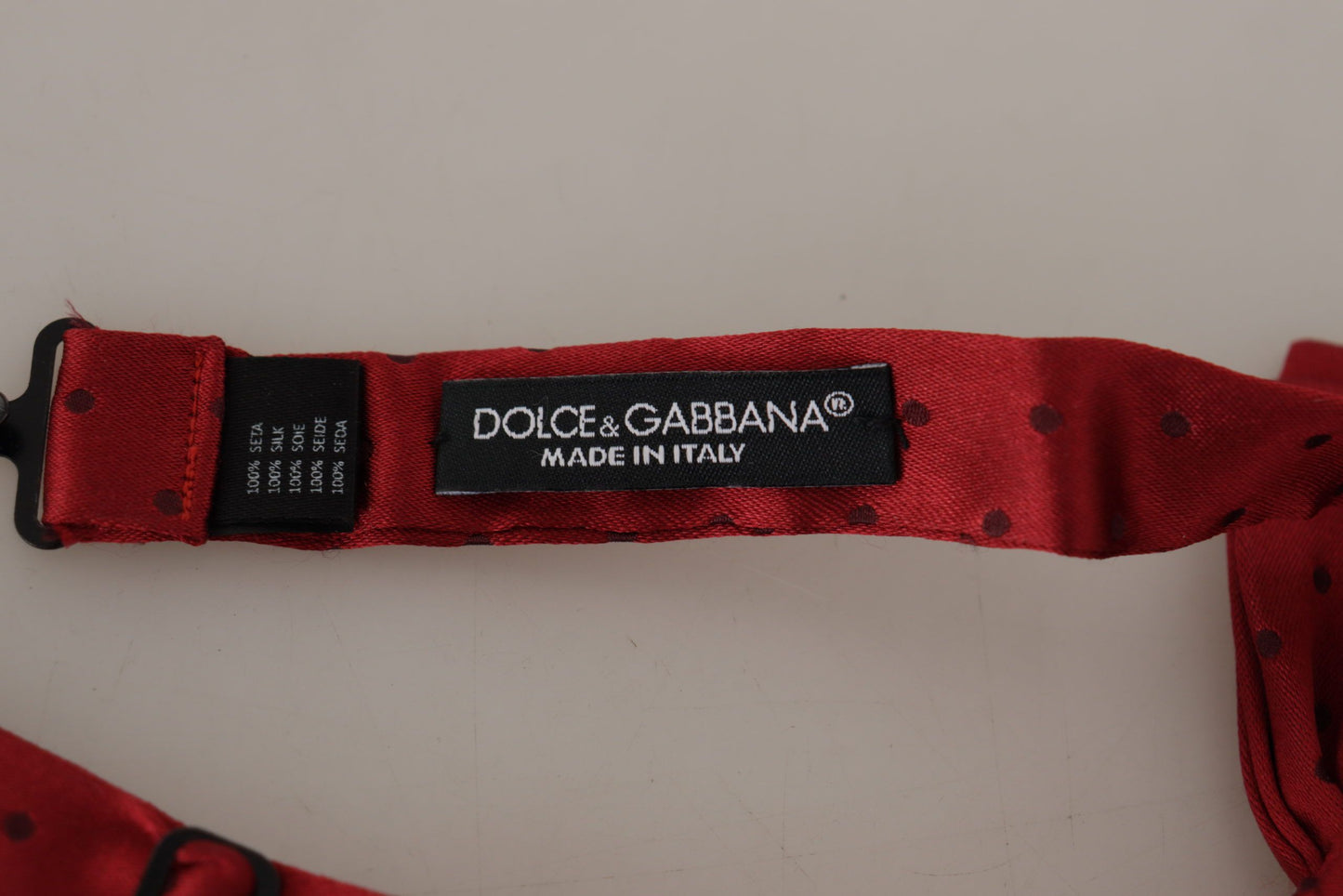 Dolce & Gabbana Silk Red Bow Tie - Elegant Tied Design