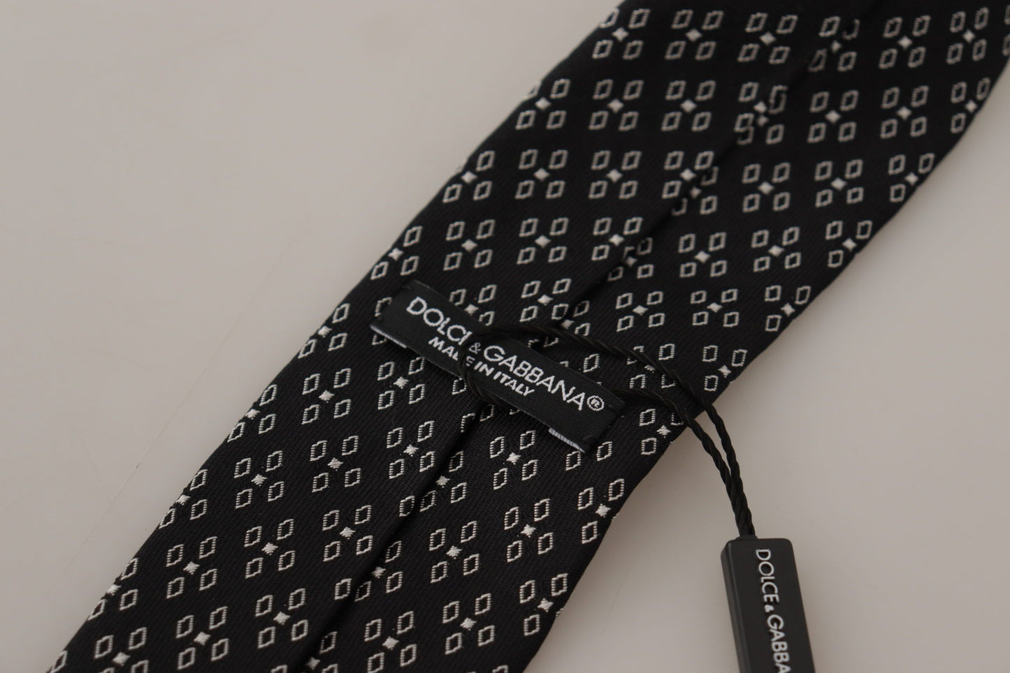 Dolce & Gabbana Elegant Black Silk Geometric Bow Tie