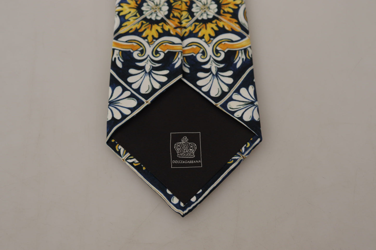 Dolce & Gabbana Elegant Majolica Silk Tie