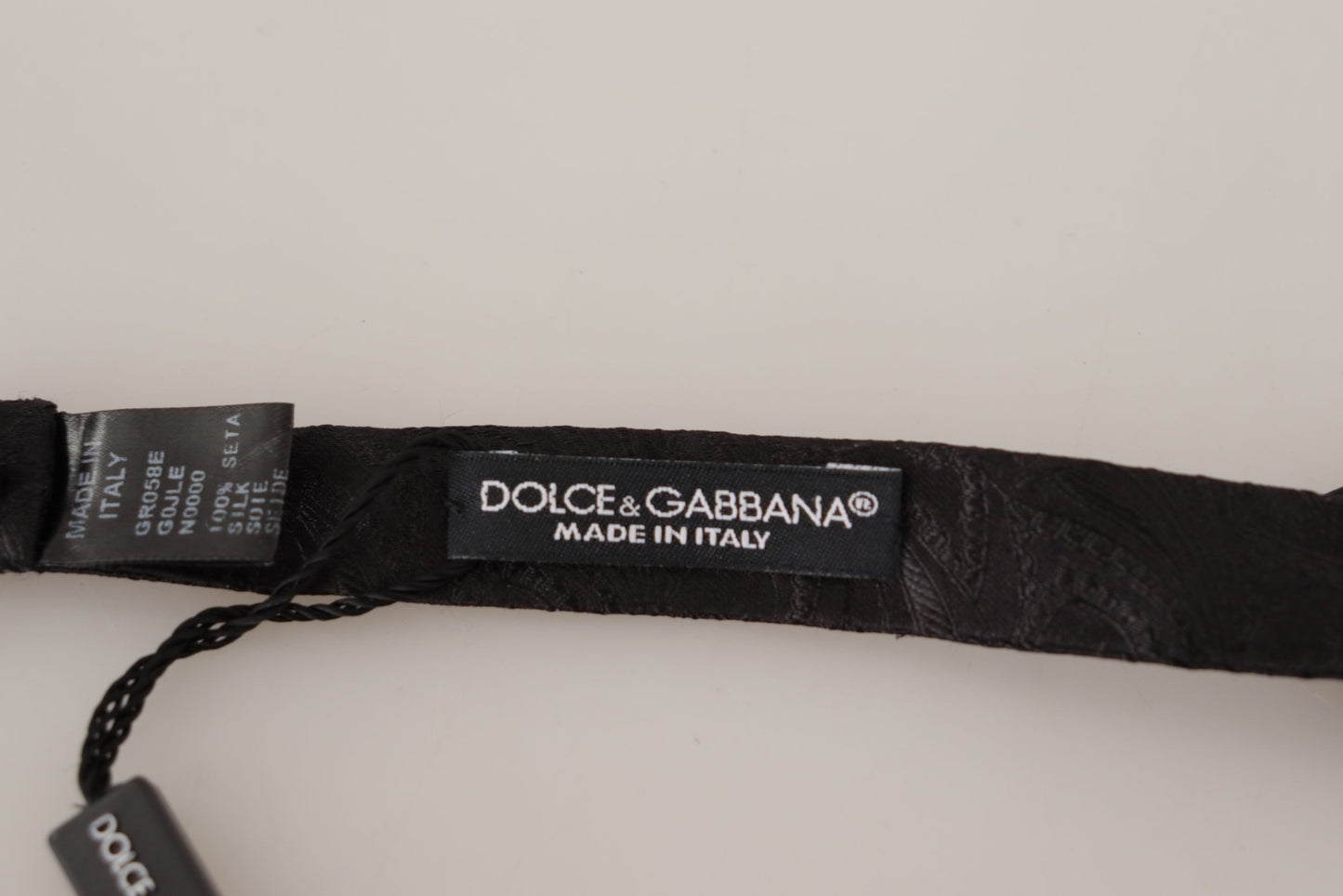 Dolce & Gabbana Elegant Silk Tuxedo Bow Tie - Evening Chic